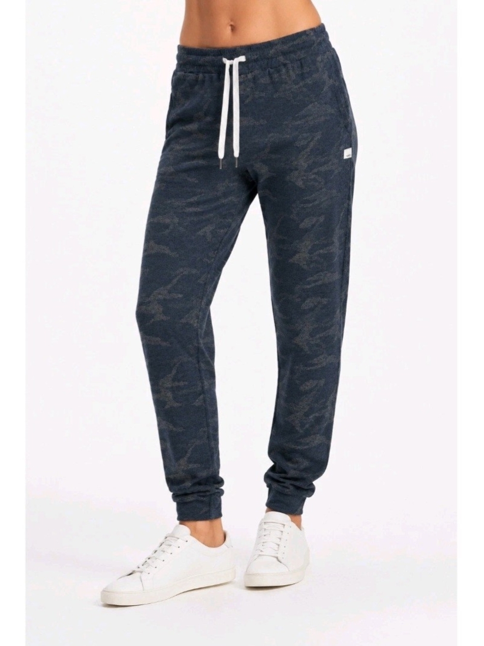 Vuori Women’s Performance Jogger Pants Black Gray Camo DreamKnit VW303 S